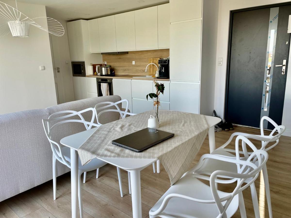 Relax House Nad Jeziorem Z Goraca Balia Villa Bieniowice Eksteriør billede